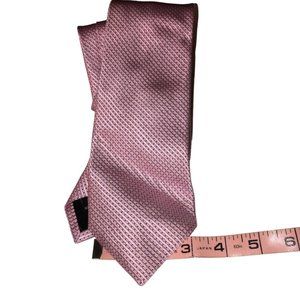 Kirkland pink 100% SILK textured diagonal lines ITALY mens tie